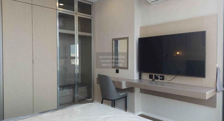 For rent 2 bedrooms condo in Pathum Wan, Bangkok