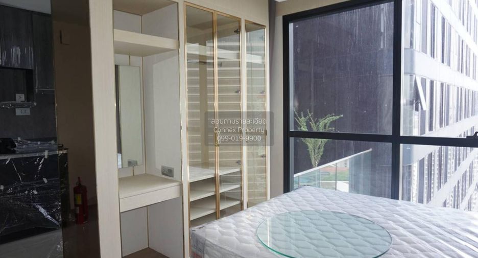 Wohnung zur Miete mit 1 Zimmer in Bang Rak, Bangkok