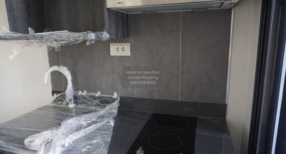 Wohnung zur Miete mit 1 Zimmer in Bang Rak, Bangkok