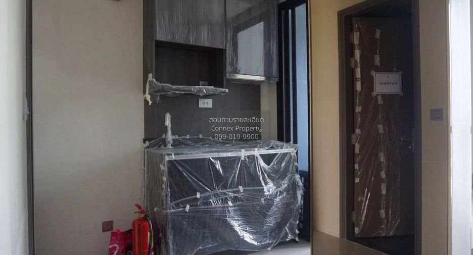 Wohnung zur Miete mit 1 Zimmer in Bang Rak, Bangkok