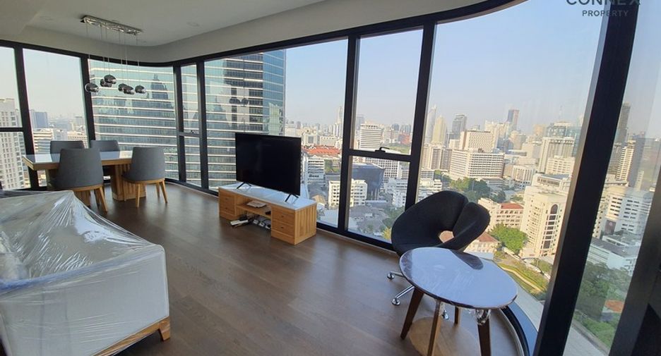 Wohnung zur Miete mit 2 Zimmer in Bang Rak, Bangkok