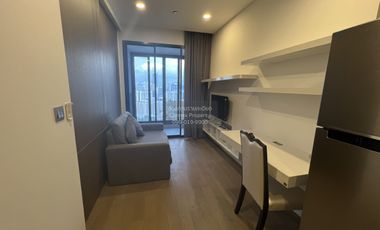 Wohnung zur Miete mit 1 Zimmer in Bang Rak, Bangkok
