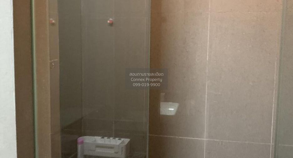 Condo en alquiler de 1 habitaciones en Bang Rak, Bangkok