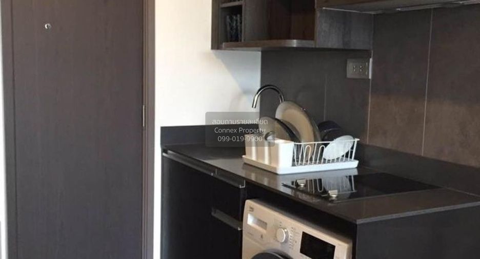 For rent 1 bed condo in Bang Rak, Bangkok