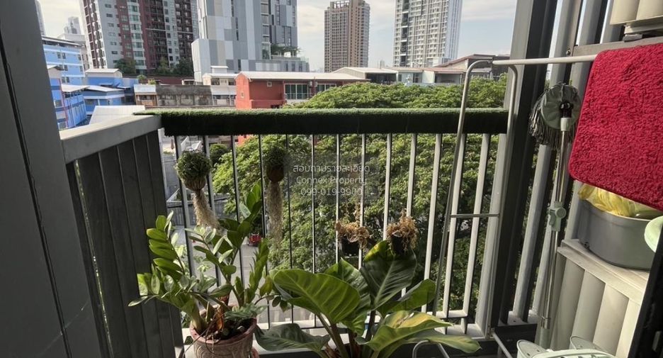 Condo en alquiler de 2 habitaciones en Khlong Toei, Bangkok