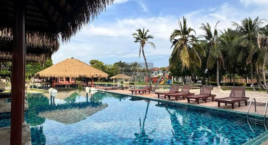 Haus zur Miete mit 3 Zimmer in Bang Phli, Samut Prakan