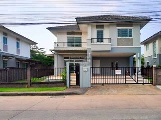 For rent 3 bedrooms house in Bang Phli, Samut Prakan