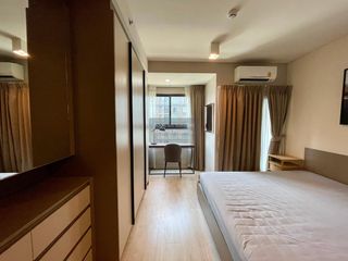 For rent 1 bed condo in Khlong San, Bangkok