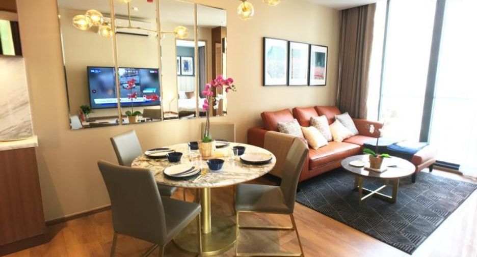 Condo en alquiler de 2 habitaciones en Khlong Toei, Bangkok