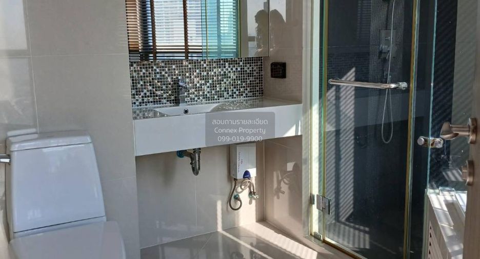 For rent 2 ベッドルーム condo in Khlong Toei, Bangkok