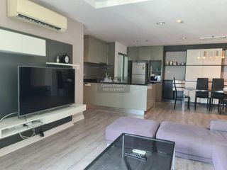 For rent 2 bedrooms condo in Huai Khwang, Bangkok