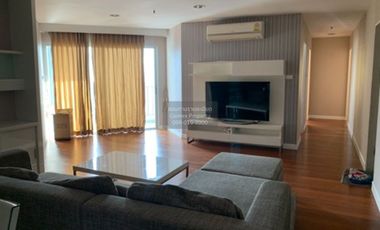 For rent 3 bedrooms condo in Huai Khwang, Bangkok