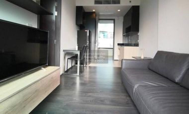 Condo en alquiler de 1 habitaciones en Khlong Toei, Bangkok