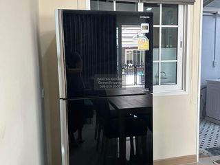 For rent 4 bedrooms townhouse in Thanyaburi, Pathum Thani