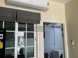 For rent 4 bedrooms townhouse in Thanyaburi, Pathum Thani