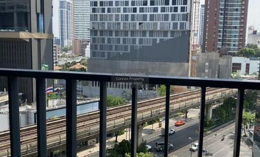 Condo en alquiler de 1 habitaciones en Khlong Toei, Bangkok
