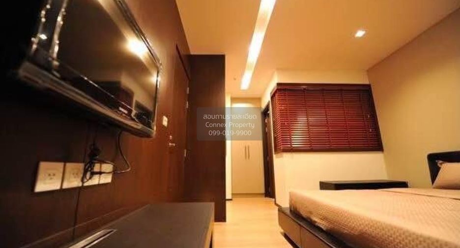 For rent 1 bed condo in Khlong Toei, Bangkok