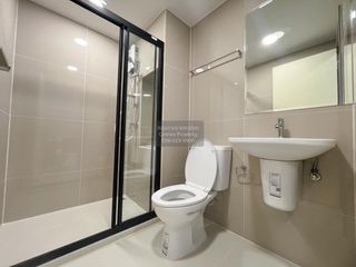 For rent 1 bed condo in Mueang Pathum Thani, Pathum Thani