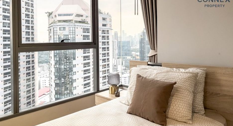 For rent 2 bedrooms condo in Khlong Toei, Bangkok