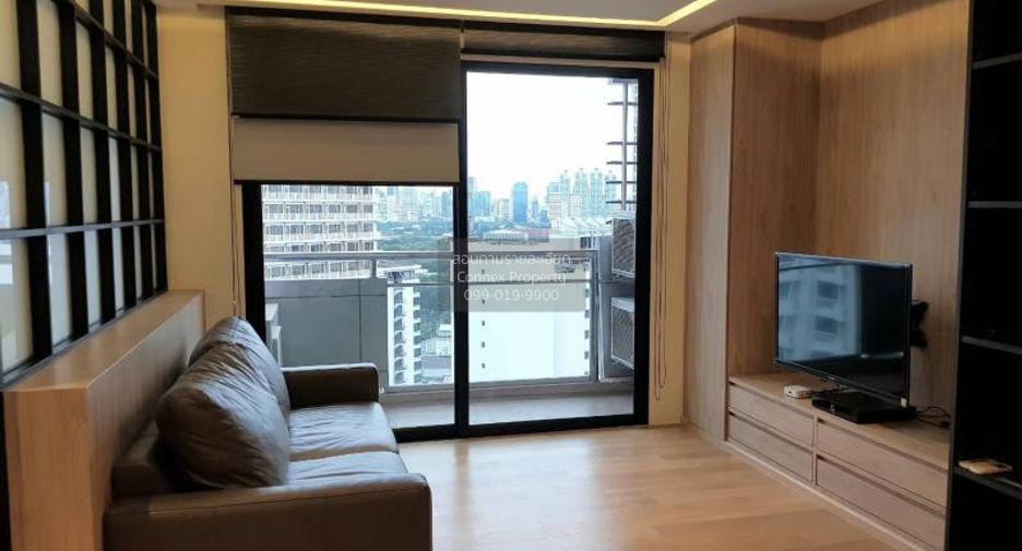 For rent 2 bedrooms condo in Bang Rak, Bangkok