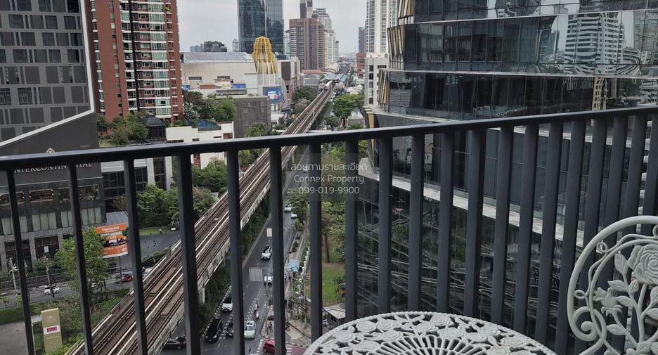 Condo en alquiler de 2 habitaciones en Khlong Toei, Bangkok