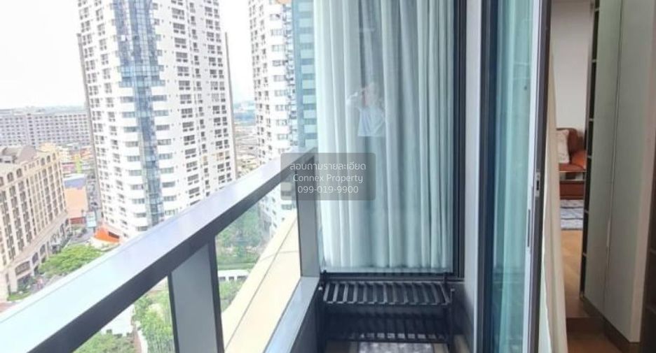 For rent 2 bedrooms condo in Khlong Toei, Bangkok