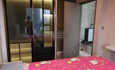 For rent 1 bed condo in Huai Khwang, Bangkok