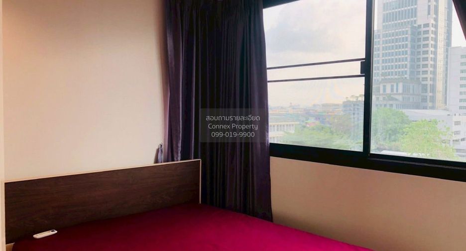 For rent 2 bedrooms condo in Phra Khanong, Bangkok