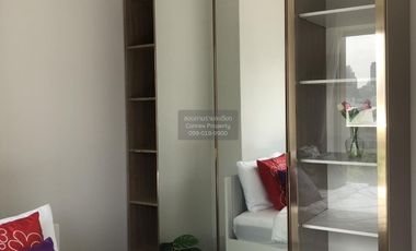 Wohnung zur Miete mit 1 Zimmer in Huai Khwang, Bangkok