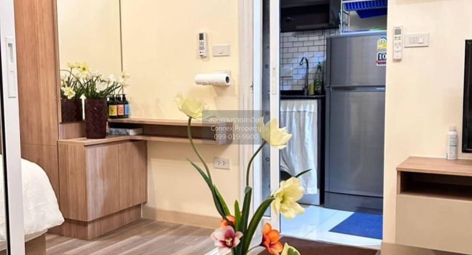 For rent 1 bed condo in Phra Khanong, Bangkok