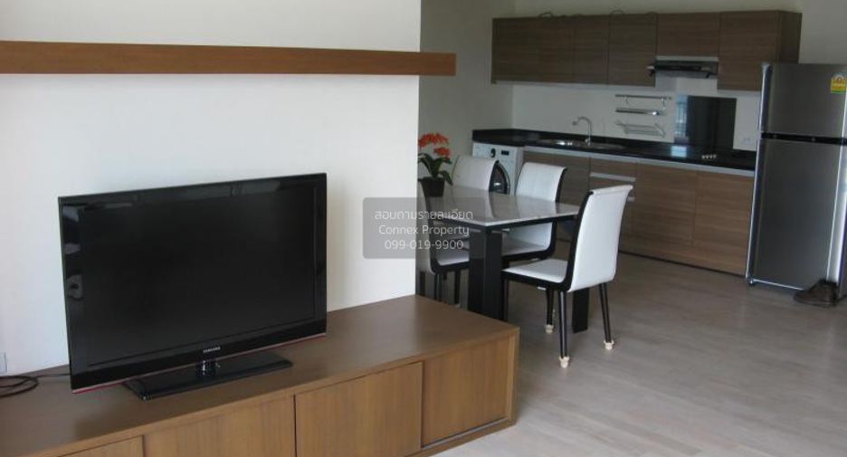 Condo en alquiler de 3 habitaciones en Khlong Toei, Bangkok