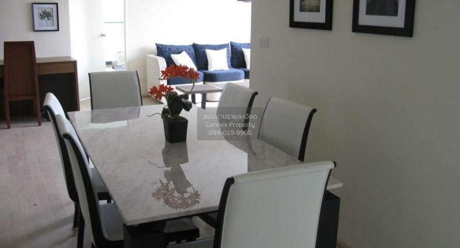 Condo en alquiler de 3 habitaciones en Khlong Toei, Bangkok