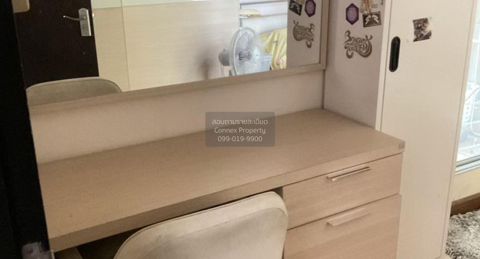 For rent 2 bedrooms condo in Pathum Wan, Bangkok