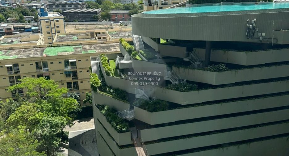For rent 2 bedrooms condo in Bang Na, Bangkok