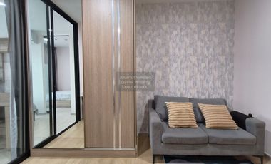 Condo en alquiler de 2 habitaciones en Watthana, Bangkok