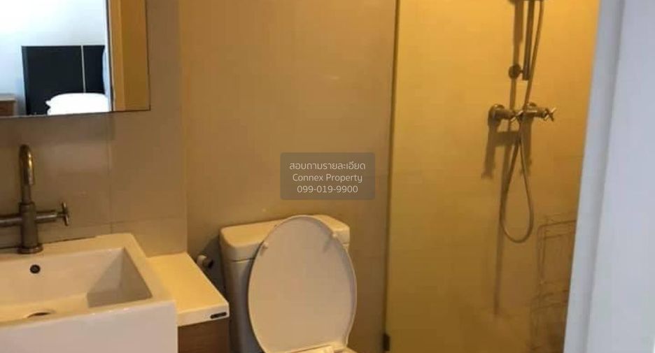 For rent 2 bedrooms condo in Khlong San, Bangkok