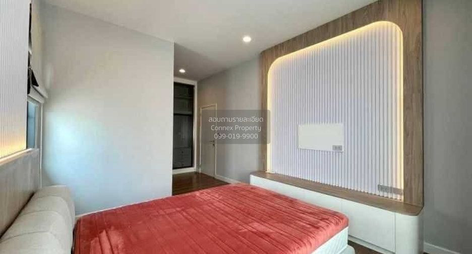 Casa en alquiler de 4 habitaciones en Bang Phli, Samut Prakan