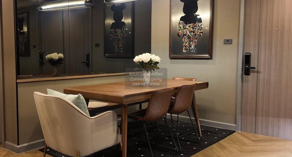 For rent 2 bedrooms condo in Khlong San, Bangkok
