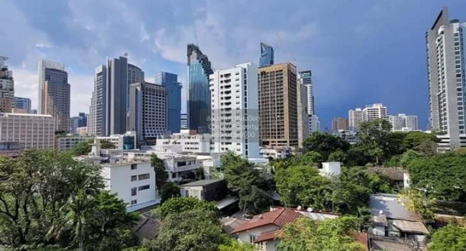 Condo en alquiler de 1 habitaciones en Khlong Toei, Bangkok