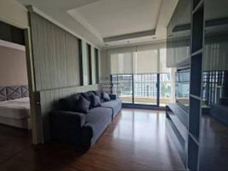For rent 2 bedrooms condo in Sathon, Bangkok