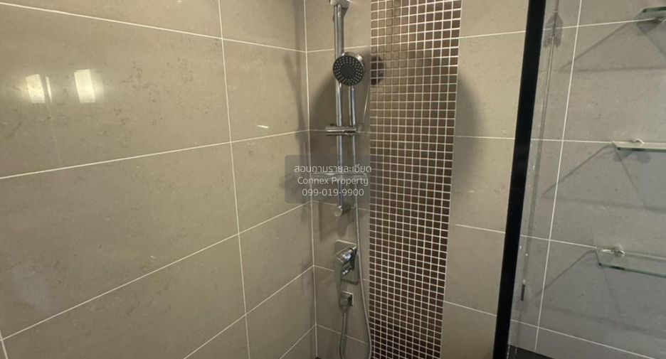 For rent 2 bedrooms condo in Sathon, Bangkok