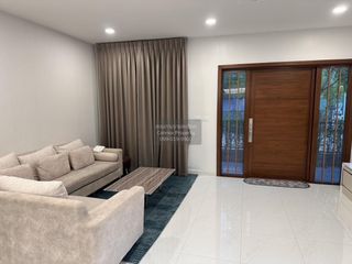 出租 5 卧室 独立屋 在 Bang Kruai, Nonthaburi