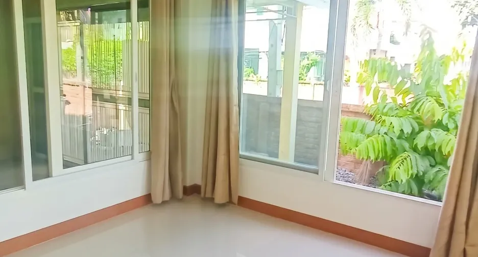 For sale and for rent 4 bedrooms house in Thanyaburi, Pathum Thani