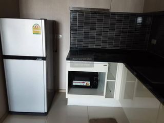 For rent 2 bedrooms condo in Din Daeng, Bangkok