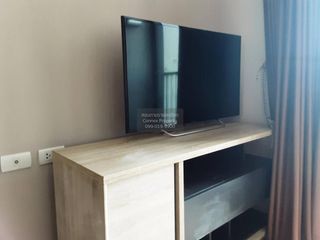 For rent 2 bedrooms condo in Din Daeng, Bangkok