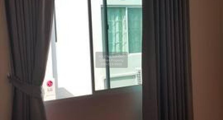 For rent 3 bedrooms townhouse in Bang Phli, Samut Prakan