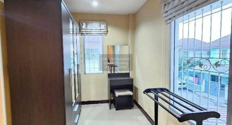 出租 3 卧室 独立屋 在 Phra Samut Chedi, Samut Prakan