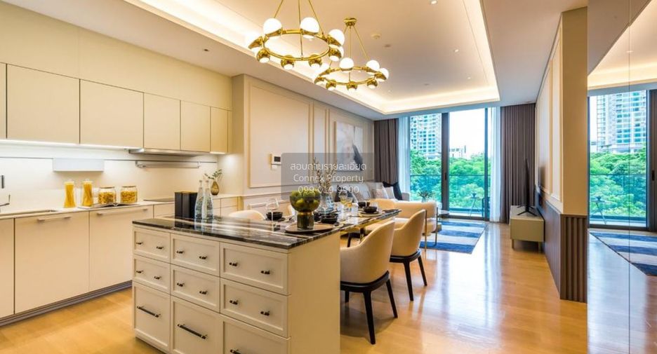 For rent 2 bedrooms condo in Pathum Wan, Bangkok