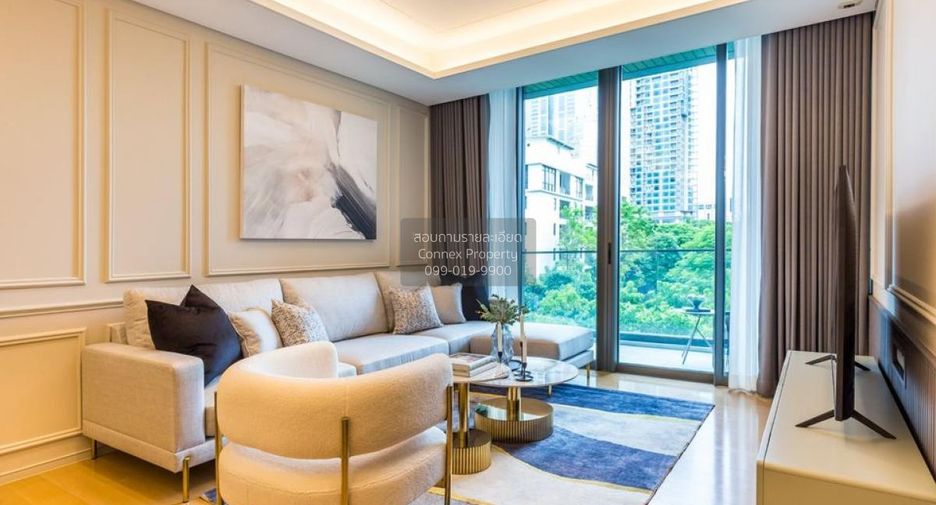 For rent 2 bedrooms condo in Pathum Wan, Bangkok