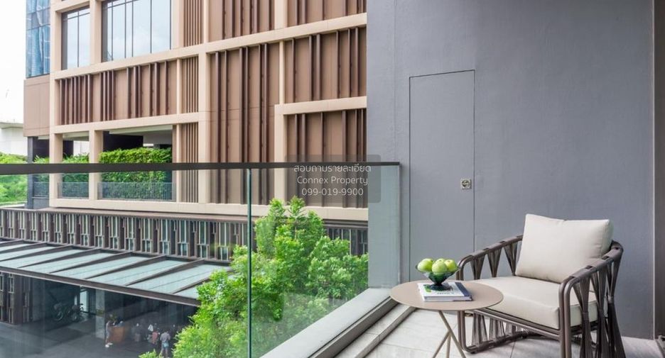 For rent 2 bedrooms condo in Pathum Wan, Bangkok
